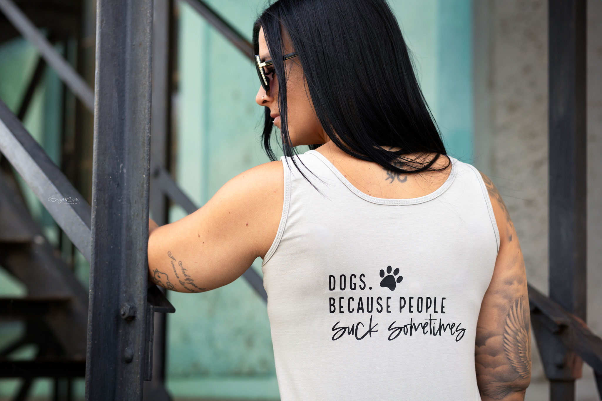 Dogs / People sucks