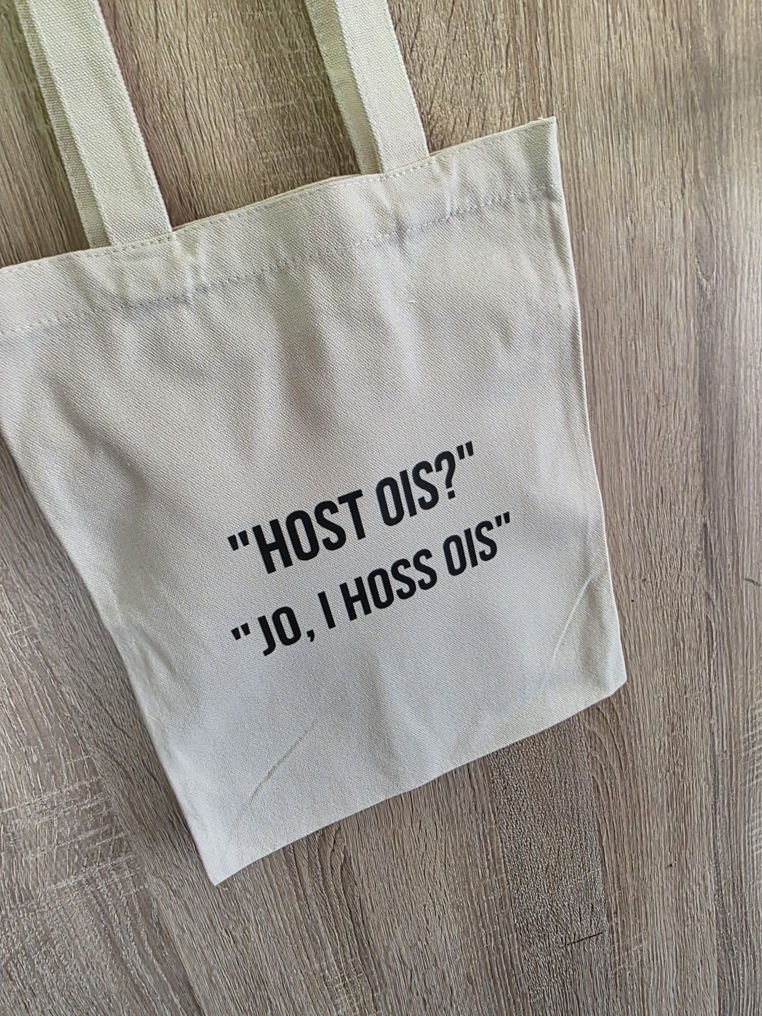 Host Ois Jo, I hoss Ois